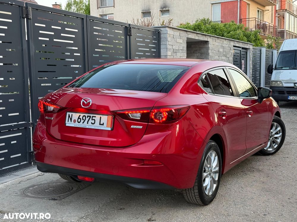 Mazda 3 SKYACTIV-G 120 Urban Limited - 4