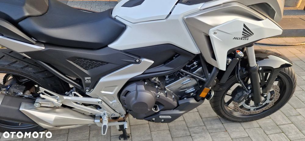 Honda NC - 17