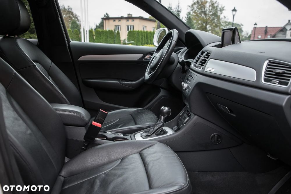 Audi Q3 2.0 TFSI quattro S tronic - 31