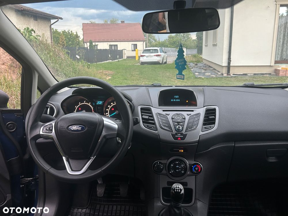 Ford Fiesta - 21