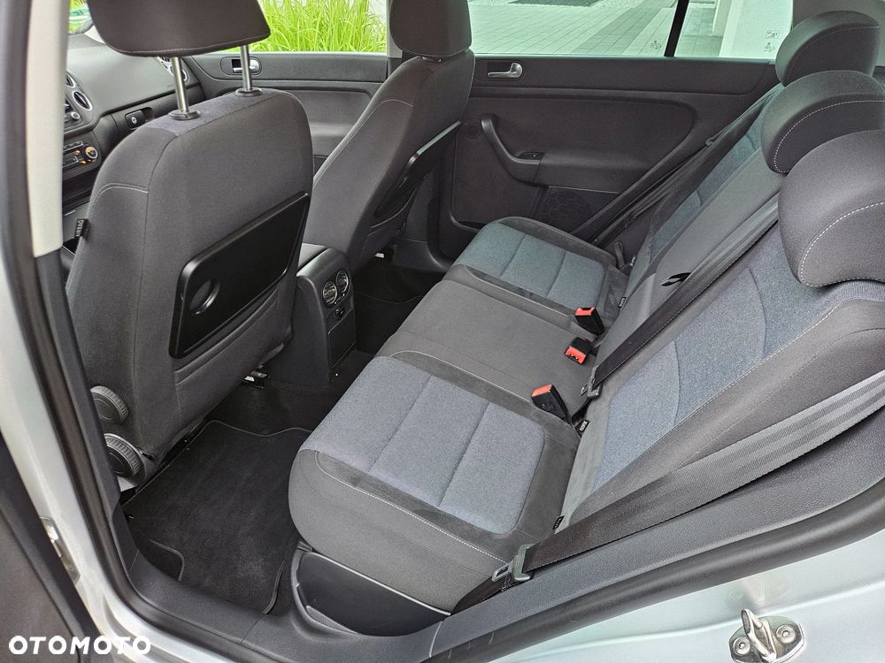 Volkswagen Golf Plus 1.2 TSI DSG Style - 12