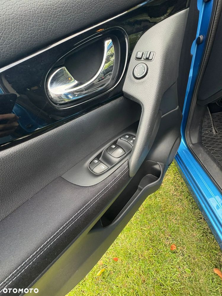 Nissan Qashqai 1.3 DIG-T N-Connecta EU6d - 7