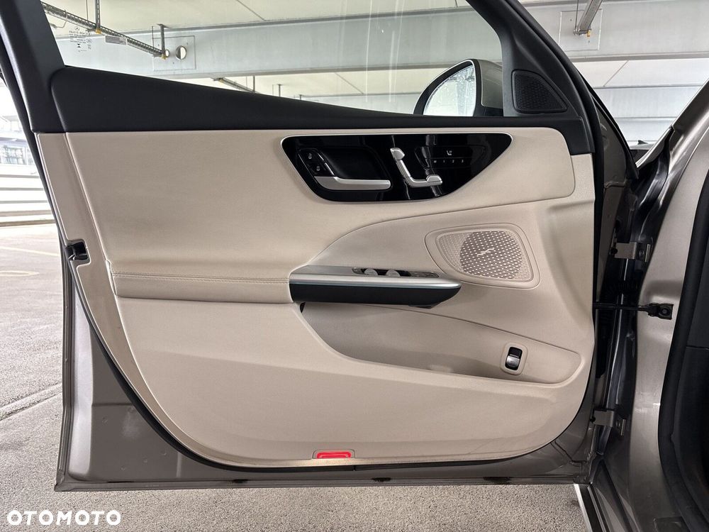Mercedes-Benz Klasa C 220 d mHEV 4-Matic Avantgarde - 17