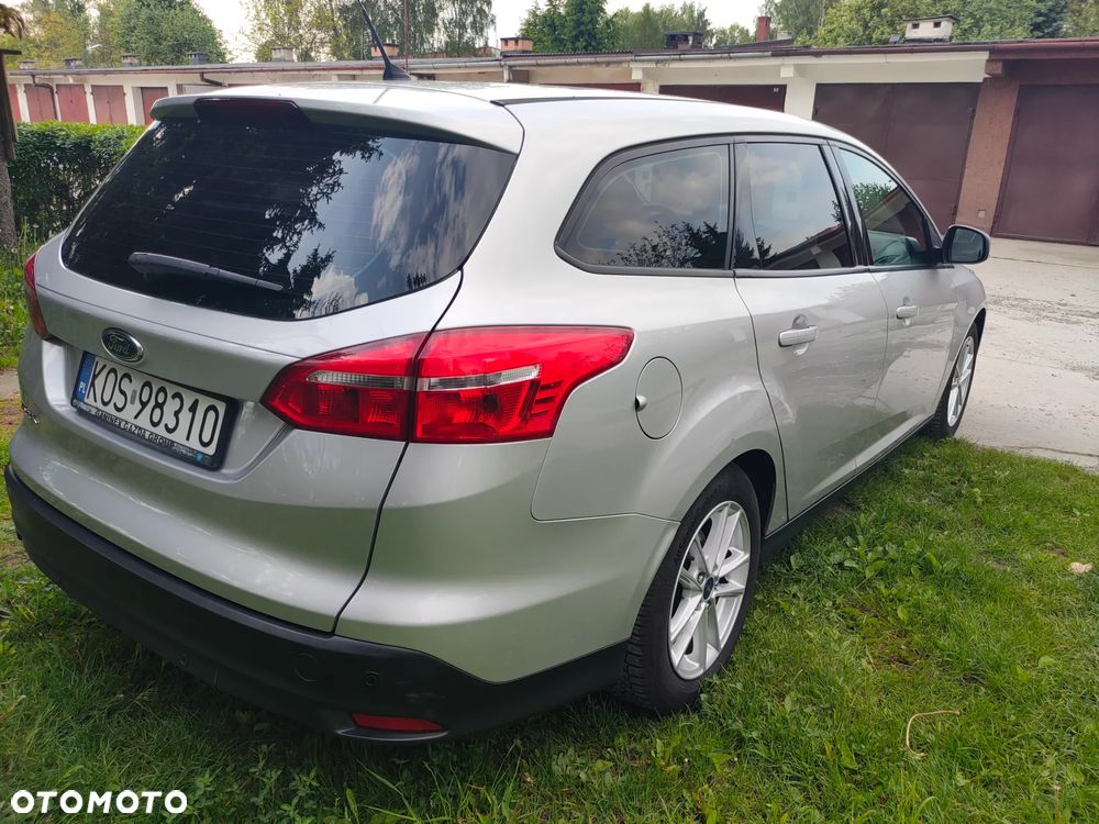 Ford Focus - 4