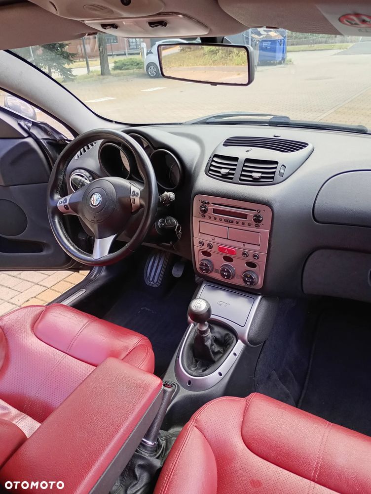 Alfa Romeo GT 1.9JTD 16V Progression - 15