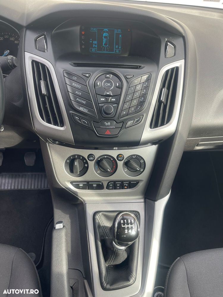 Ford Focus 1.0 EcoBoost Start-Stopp-System SYNC Edition - 30