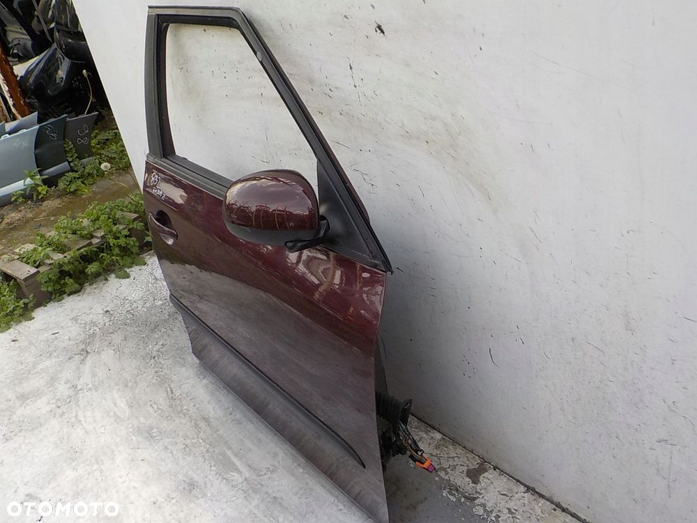 832 SKODA FABIA II DRZWI PRAWE PRZÓD PRZEDNIE 832 - 5