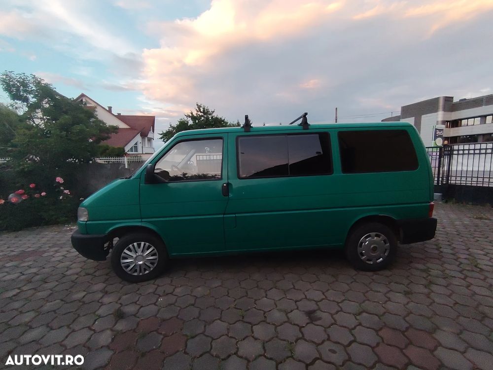 Volkswagen Multivan - 2