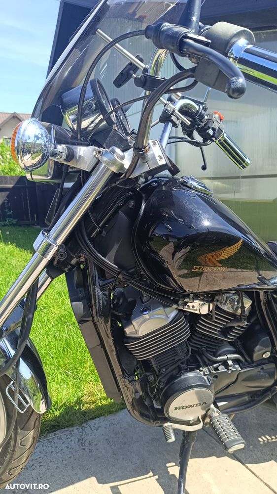 Honda Shadow - 1