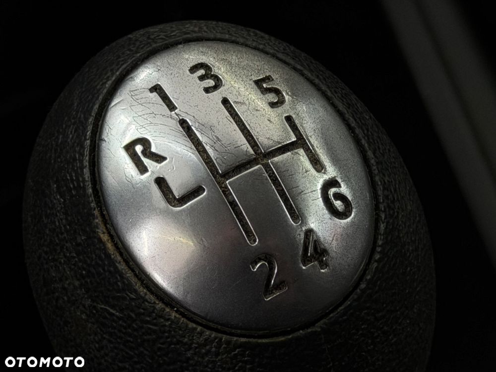 Renault Megane 1.6 16V Color Edition - 10