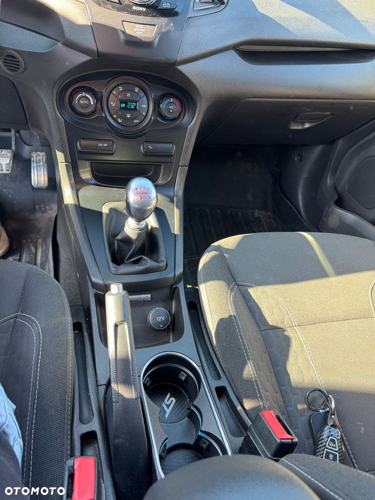 Ford Fiesta 1.6 EcoBoost ST - 10