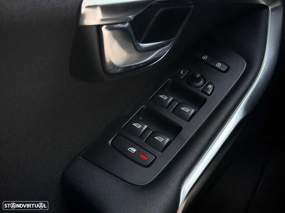 Volvo V40 2.0 D2 Momentum - 10