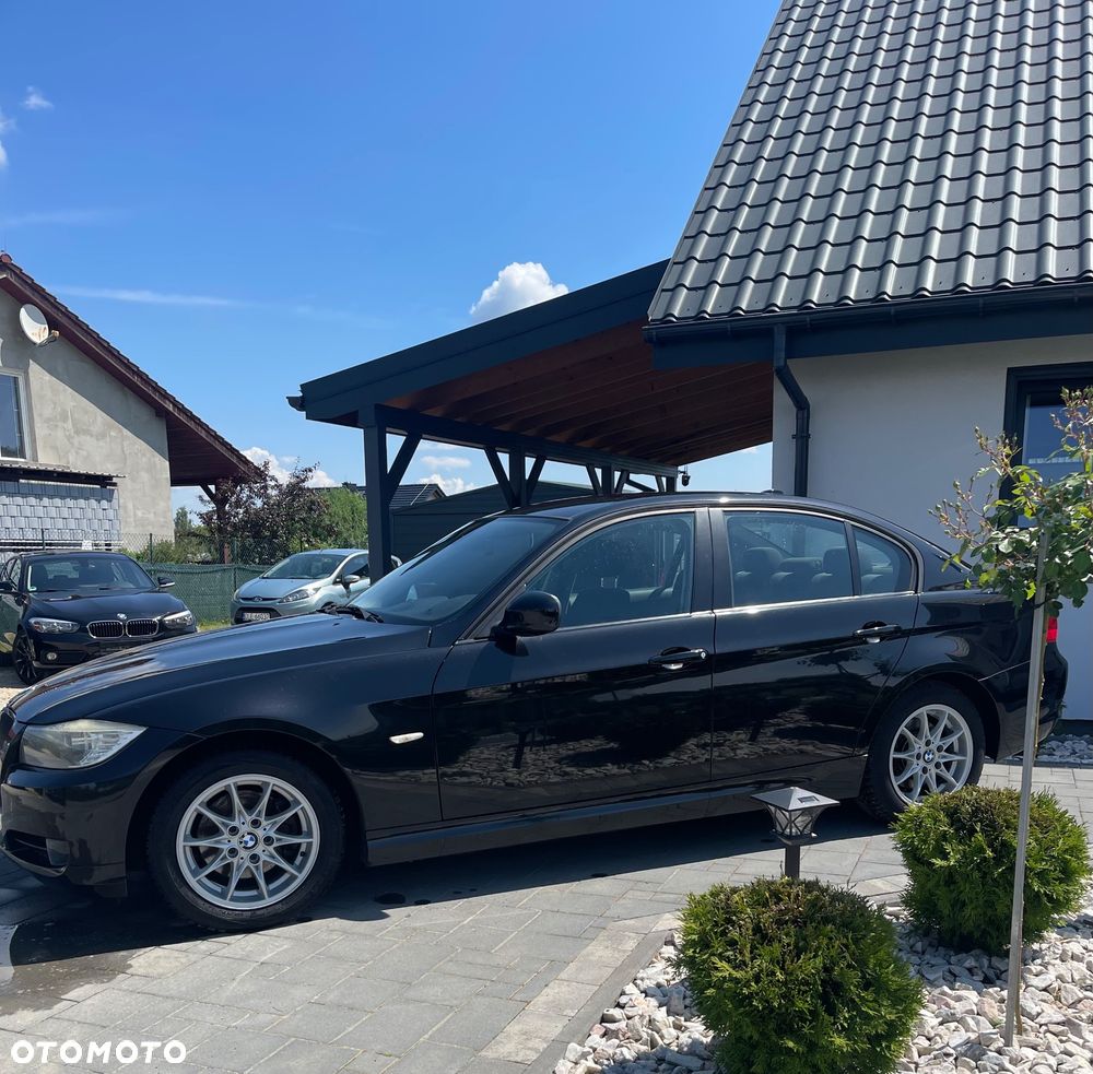 BMW Seria 3 318i Edition Lifestyle - 10