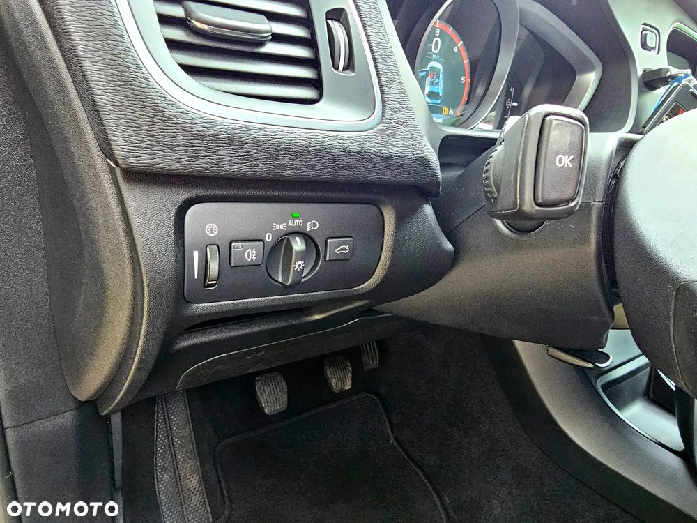 Volvo V40 Cross Country D3 Drive-E Kinetic - 26