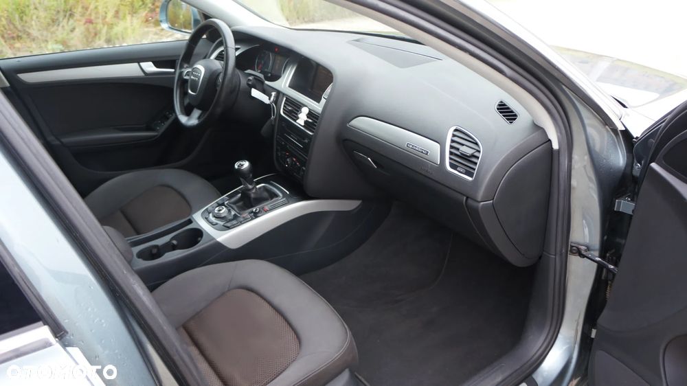 Audi A4 Allroad 2.0 TDI DPF - 11