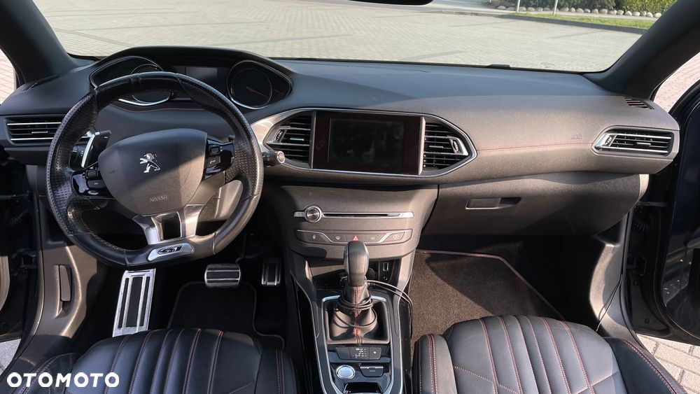 Peugeot 308 - 11