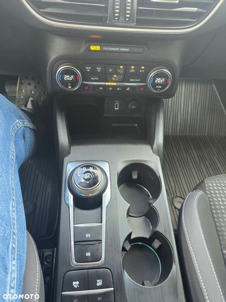 Ford Focus - 12