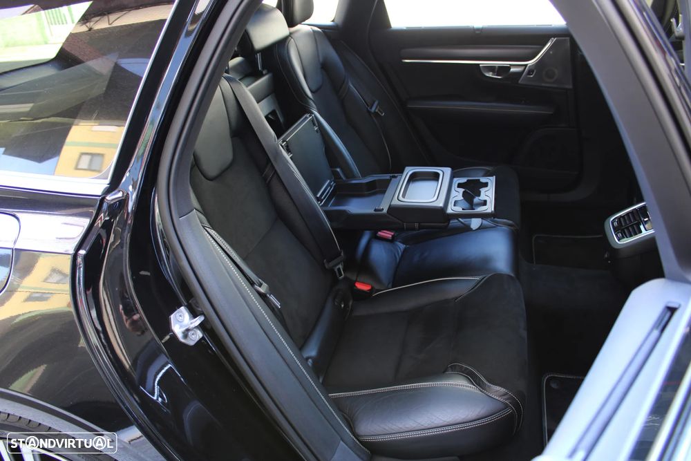 Volvo V90 D5 AWD Geartronic R Design - 28