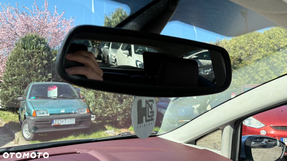 Ford Fiesta 1.4 Champions Edition - 26