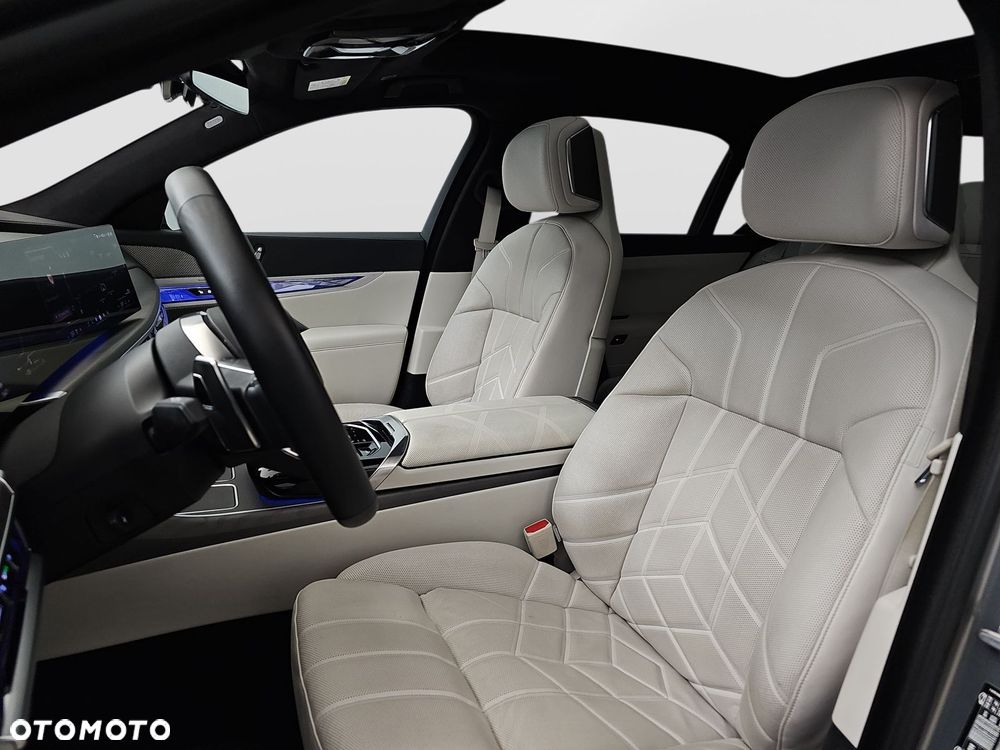 BMW Seria 7 750e PHEV xDrive M Sport sport - 10