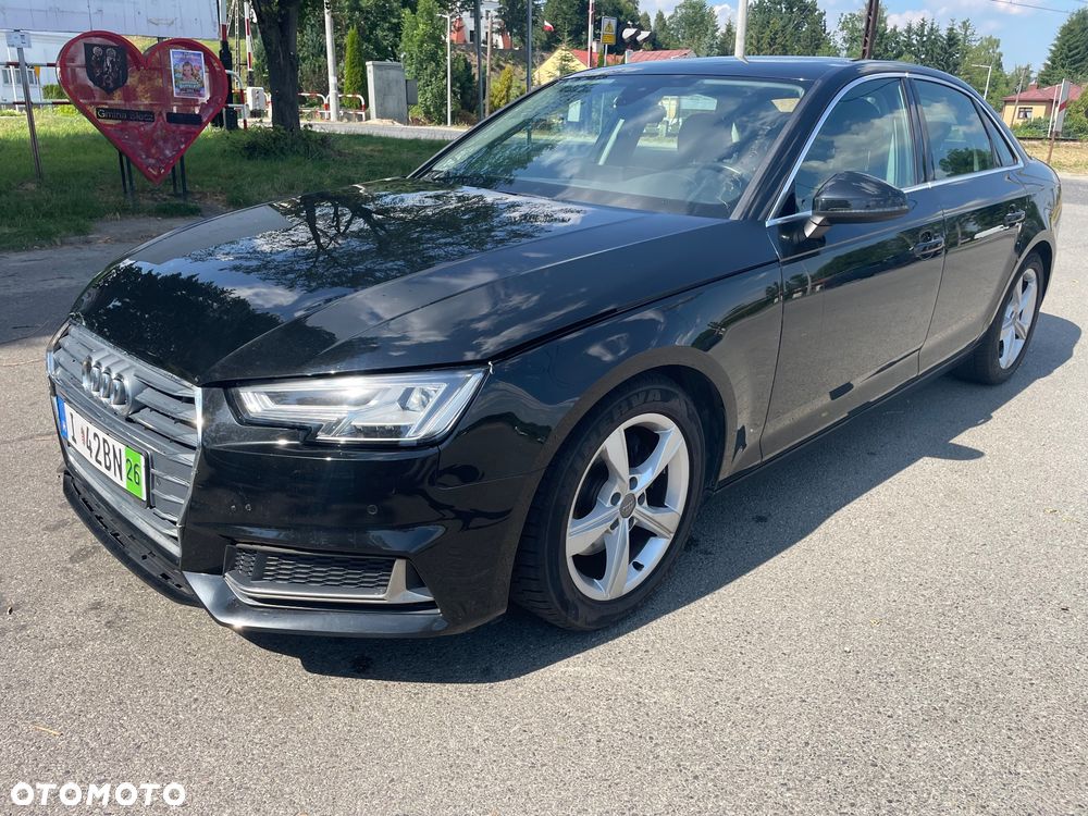 Audi A4 Limousine 35 TFSI advanced - 1