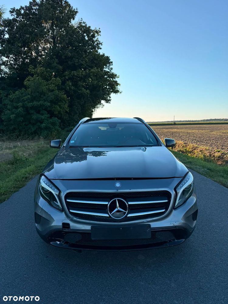 Mercedes-Benz GLA 200 CDI 7G-DCT Edition 1 - 24
