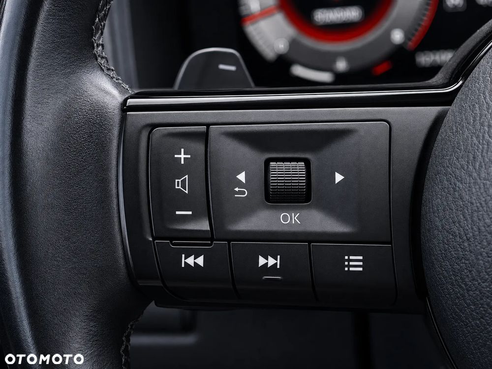 Nissan Qashqai 1.3 DIG-T MHEV N-Connecta Xtronic - 18