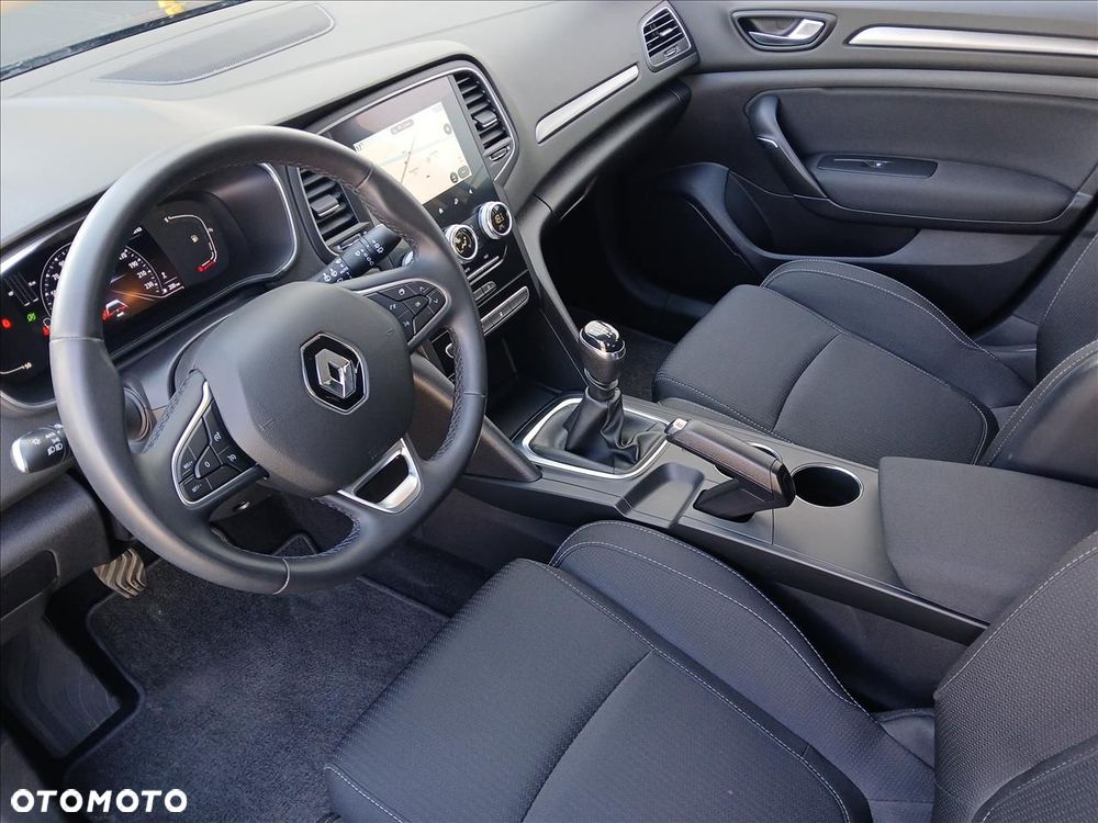 Renault Megane 1.5 Blue dCi Zen - 8