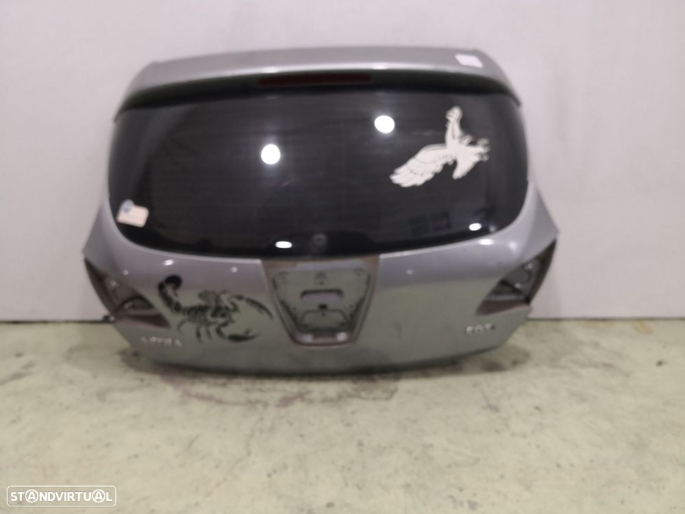 Tampa Da Mala Opel Astra J (P10) - 1
