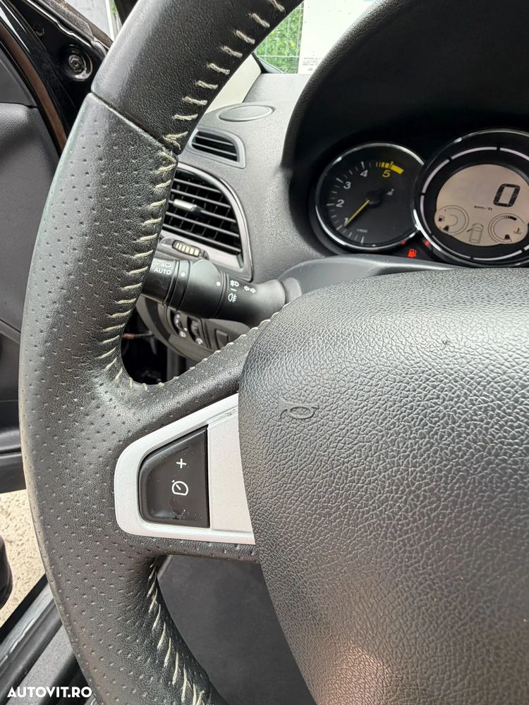 Renault Megane ENERGY dCi 110 Start & Stop Bose Edition - 13