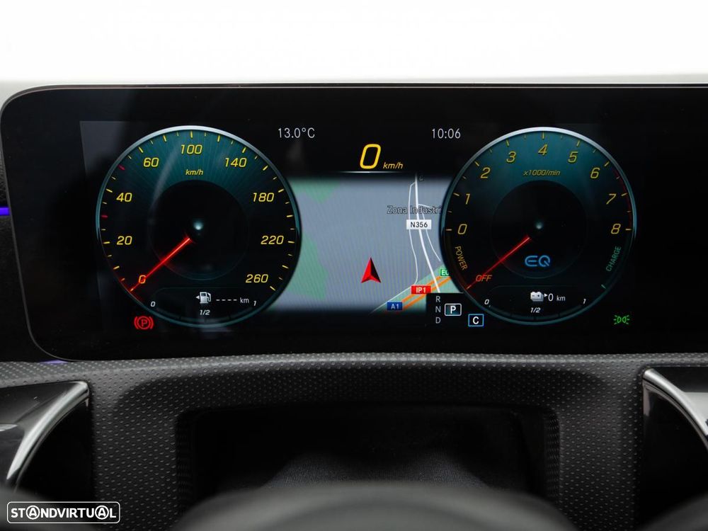 Mercedes-Benz A 250 Limousine - 26