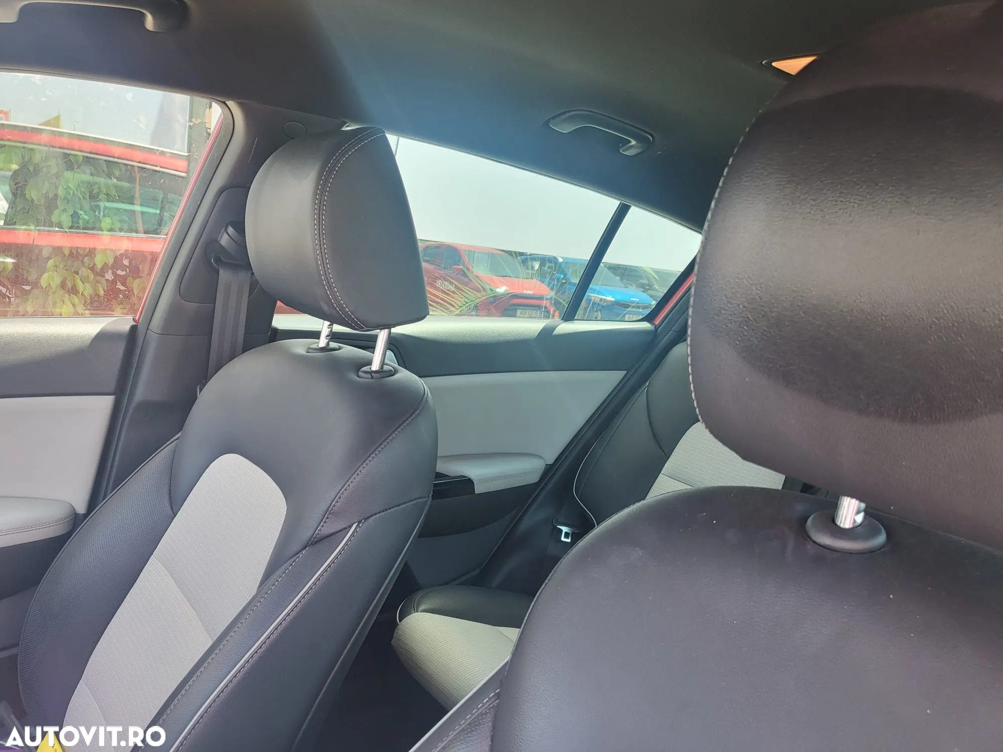 Kia Sportage 1.6 T-GDI 7DCT 4x4 GT Line - 12