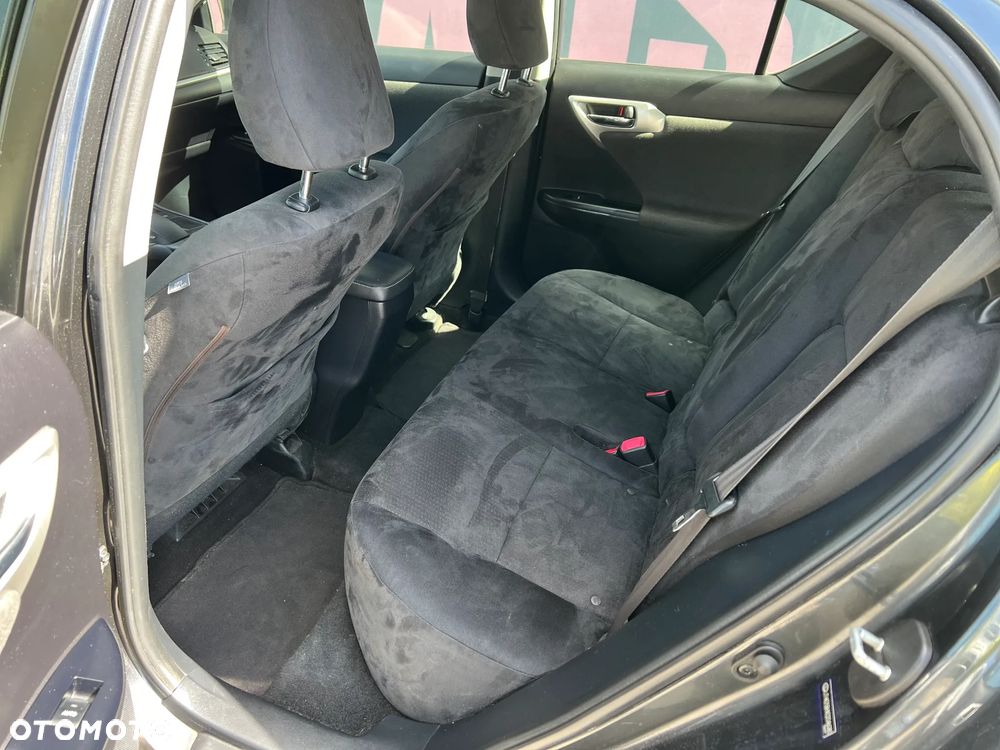 Lexus CT 200h Comfort - 6