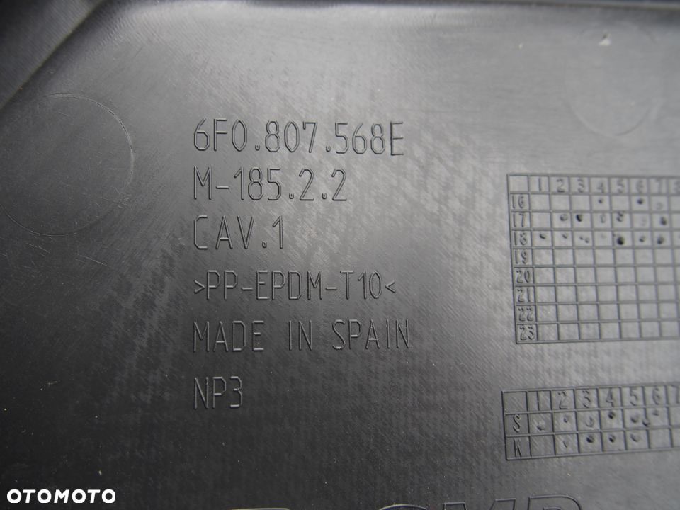 Seat Ibiza 16r Spoiler zderzak tyl tylny 6F0 - 3