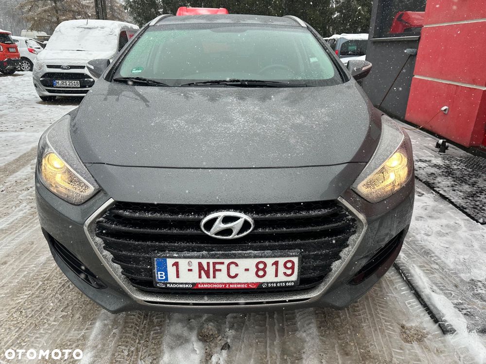 Hyundai i40 Kombi blue 1.7 CRDi DCT Premium - 31