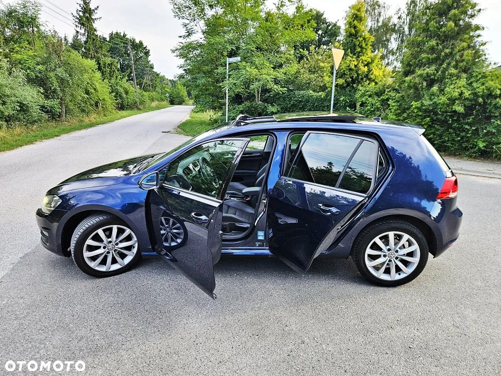 Volkswagen Golf 2.0 TDI BlueMotion Technology Edition - 23