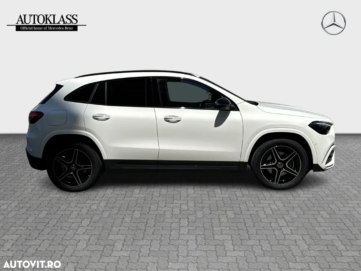 Mercedes-Benz GLA - 4