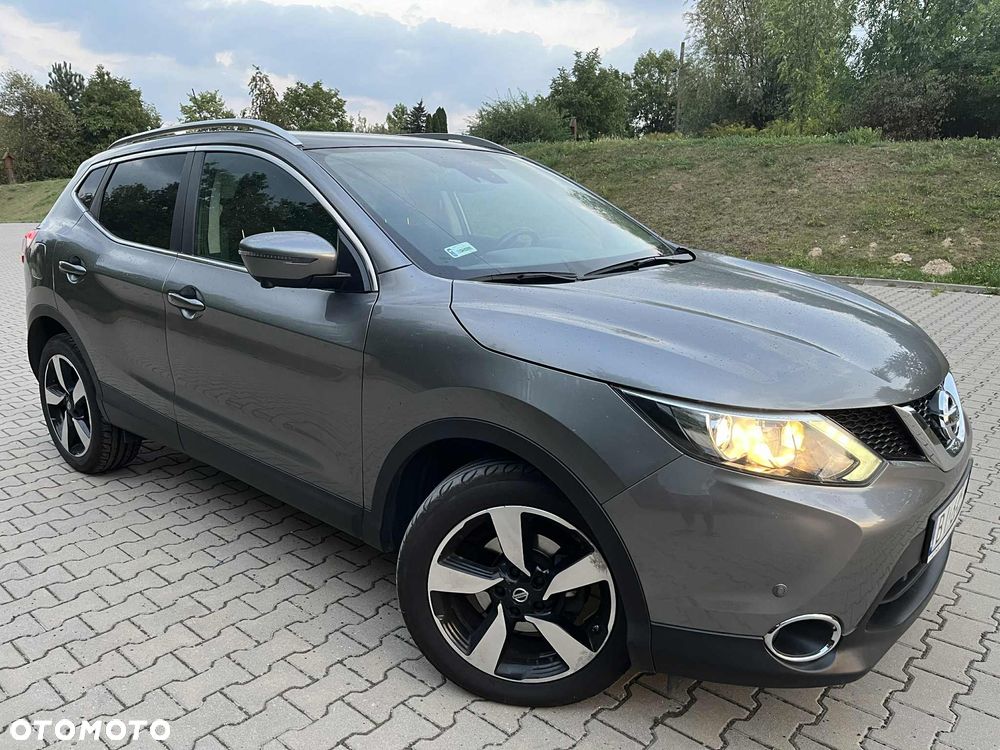 Nissan Qashqai 1.2 DIG-T N-Connecta EU6 - 12