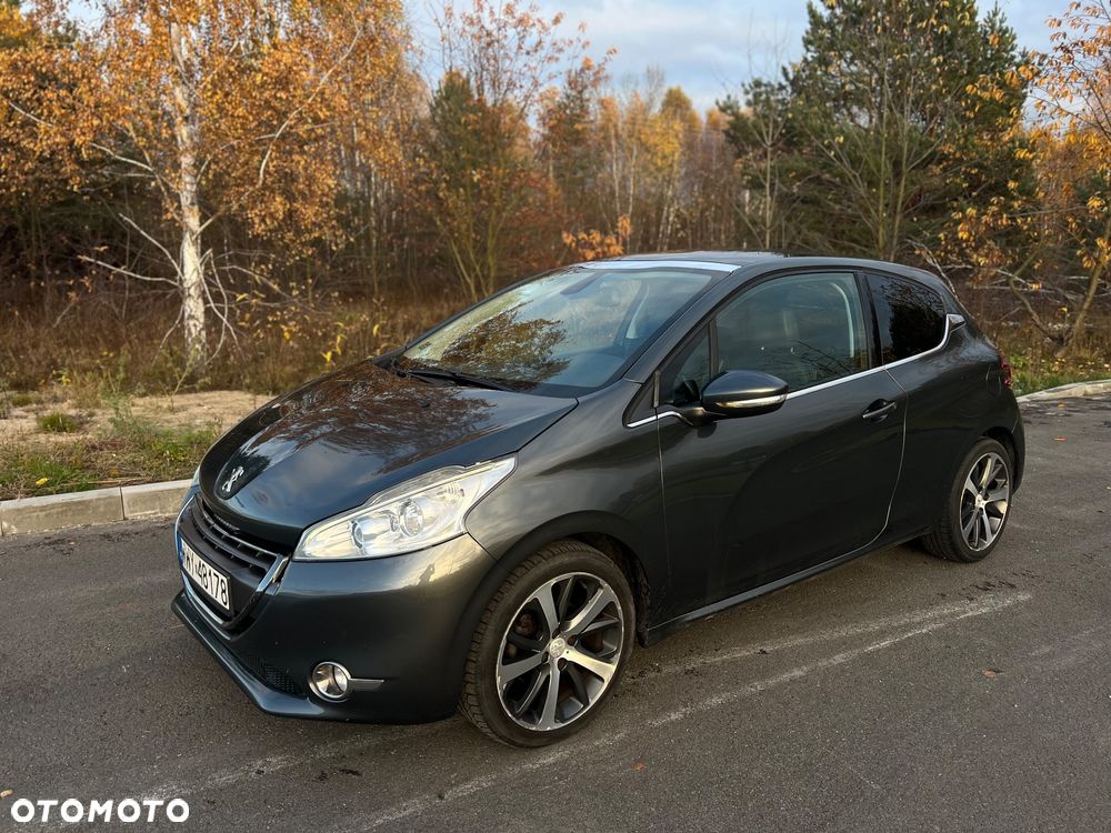 Peugeot 208 - 3