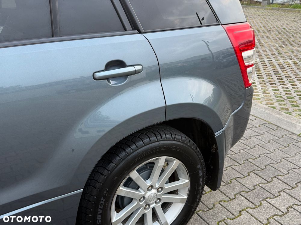 Suzuki Grand Vitara 1.9 DDiS 20th Anniversary - 38