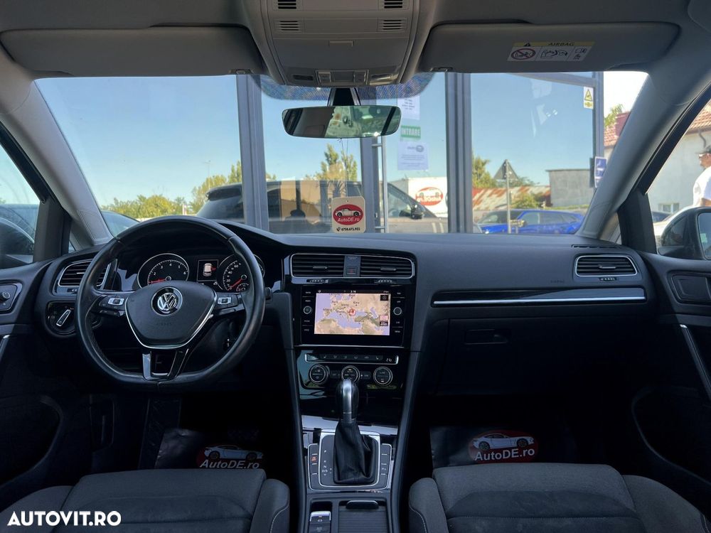 Volkswagen Golf - 7