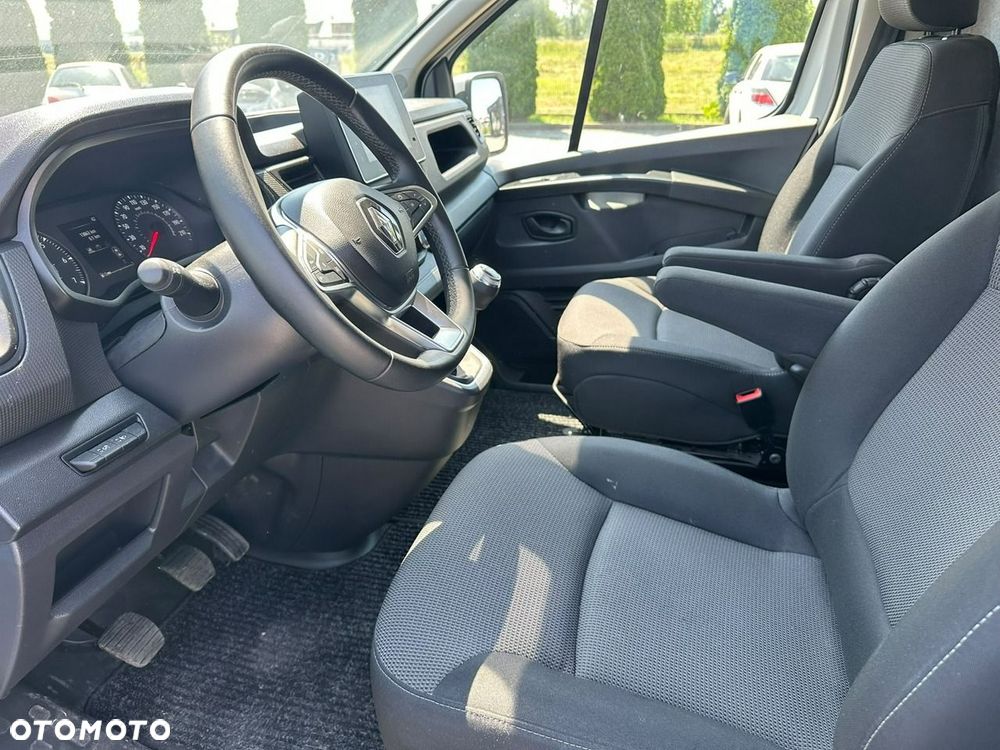 Renault Trafic - 14