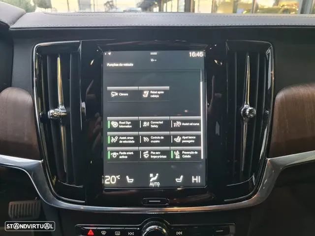 Volvo V90 Cross Country 2.0 D5 Pro AWD Geartronic - 24