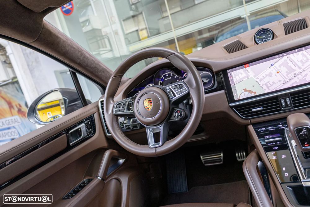 Porsche Cayenne Coupé Turbo S E-Hybrid Tiptronic S - 17