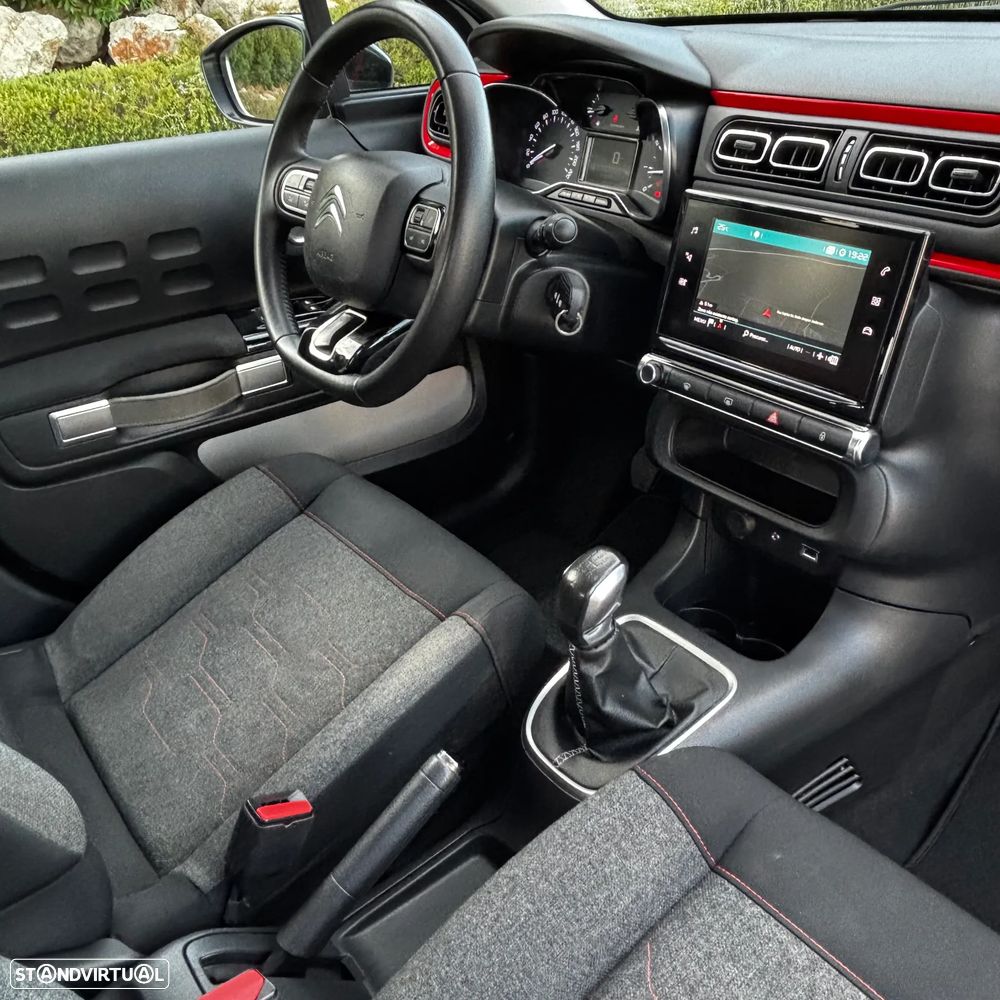 Citroën C3 1.2 PureTech Shine - 19