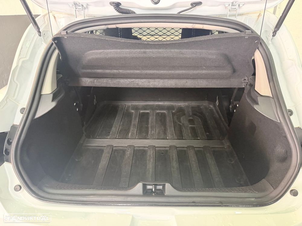 Renault Clio 1.5 dCi Zen - 11