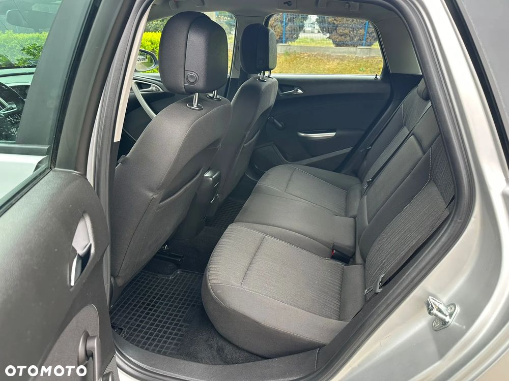 Opel Astra 1.4 T Sport - 13