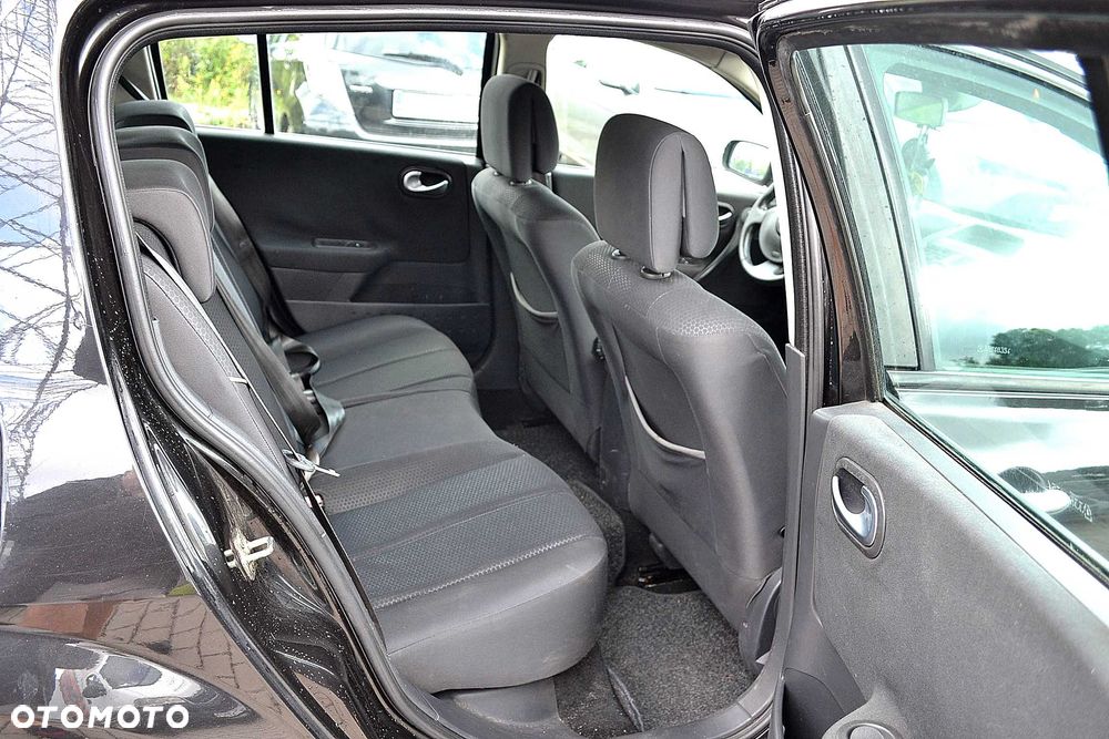 Renault Megane - 7