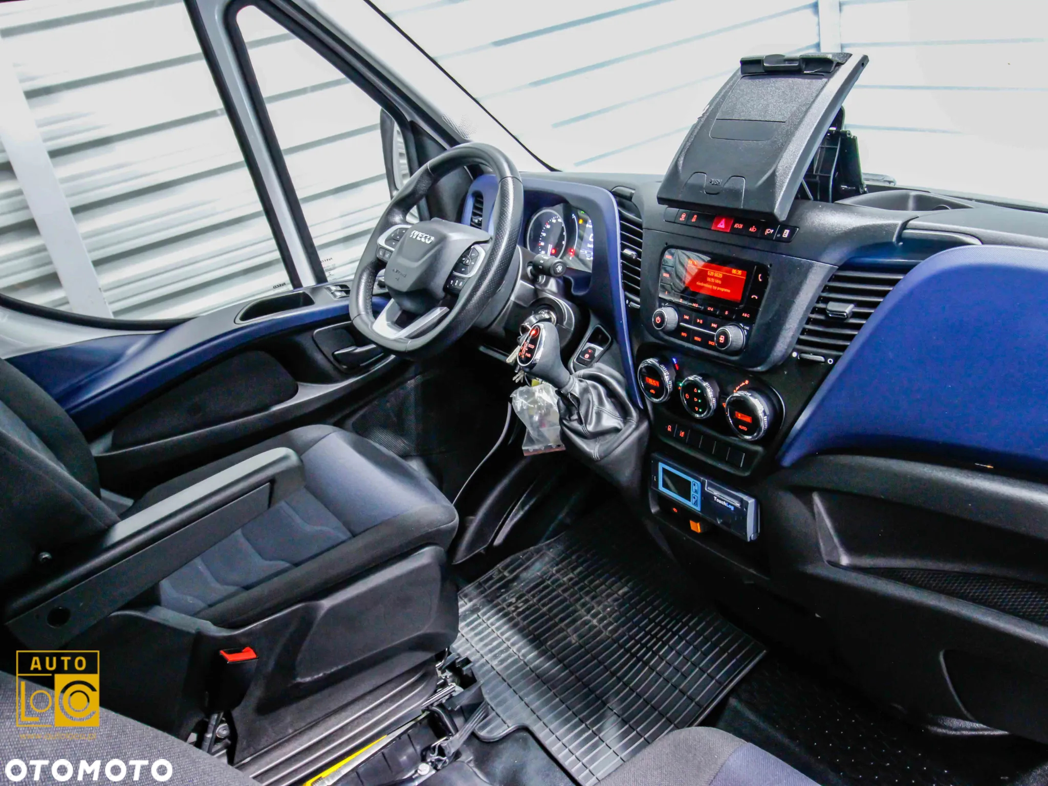 Iveco DAILY - 16