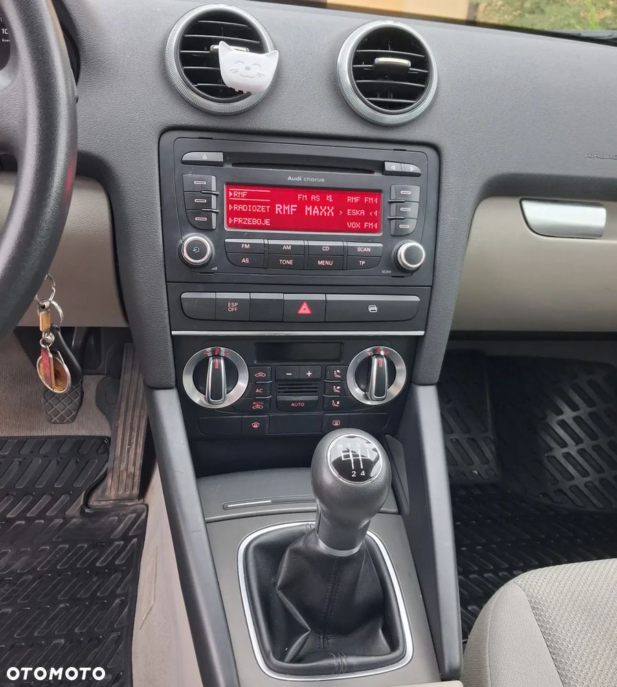 Audi A3 Sportback 1.6 Attraction - 21